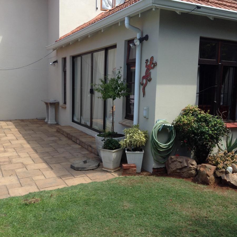 Hotel Broadway Durban Esterno foto